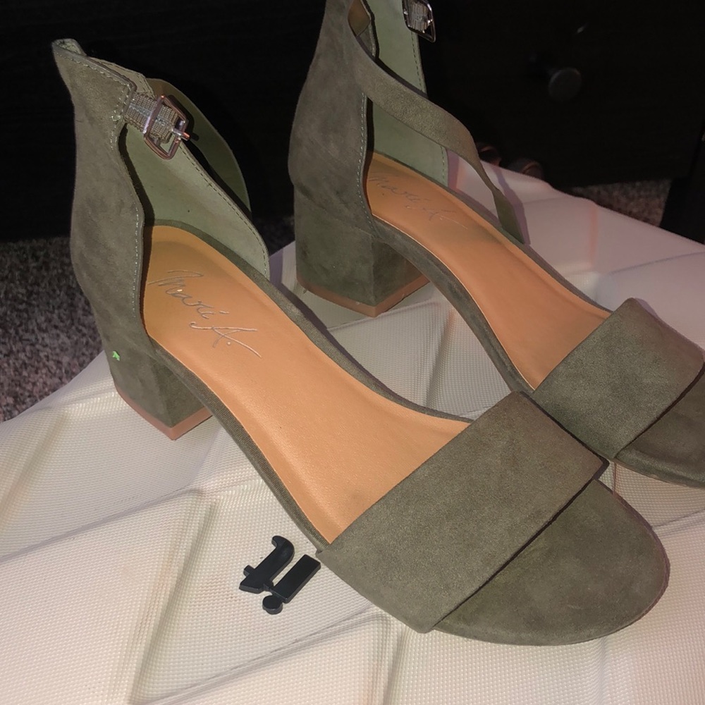 Shoes